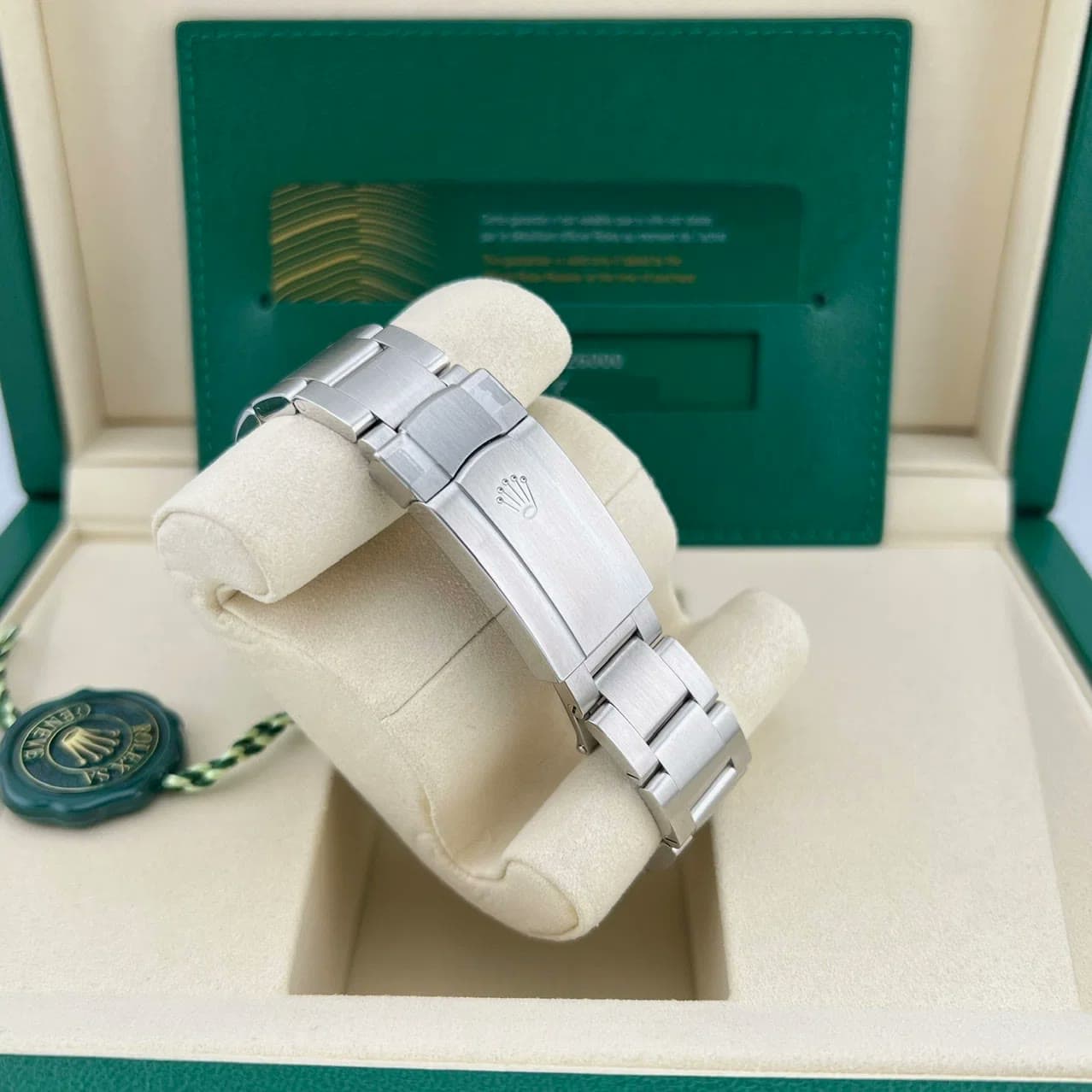 2025 Rolex Oyster Perpetual 36 Lavender 126000-0013 — 36 mm, Steel, Lavender dial